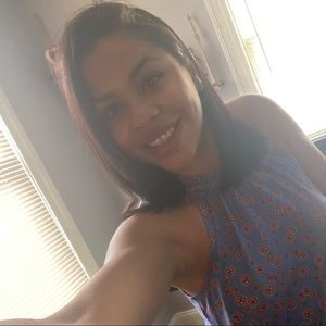 Meet your Posher, Gabriela